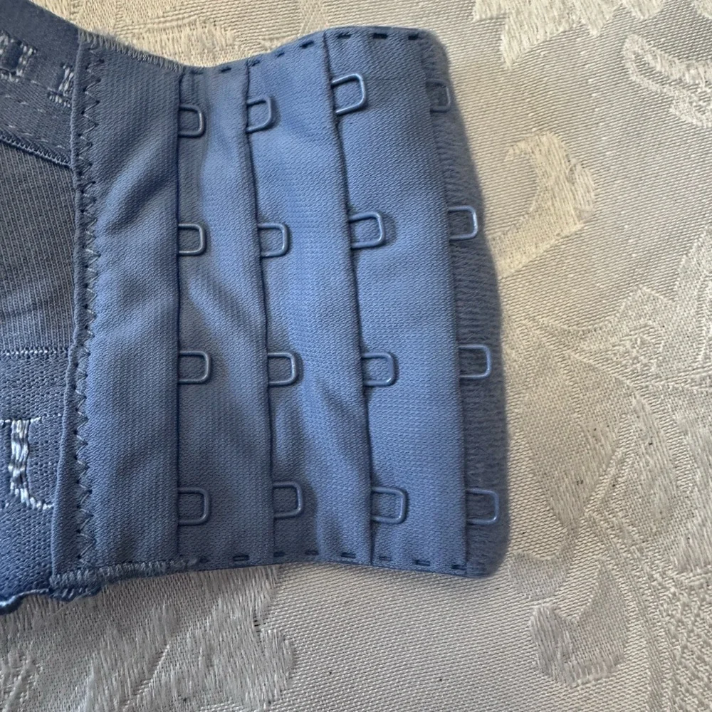 Cacique Lightly Lined T Shirt Bra Plus Size 46D Blue Lace‎ Logo Sexy Underwire